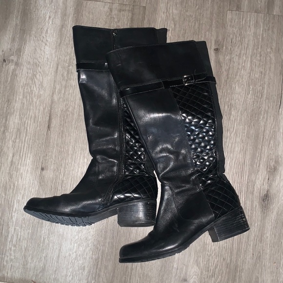Tahari Killian Boots - Picture 1 of 3